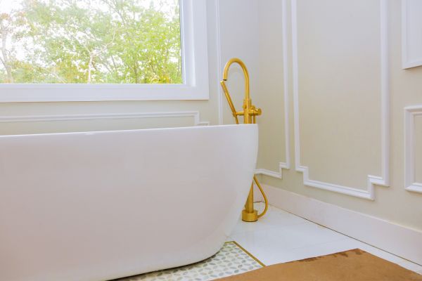 Tub Water Leak Repair in Redmond